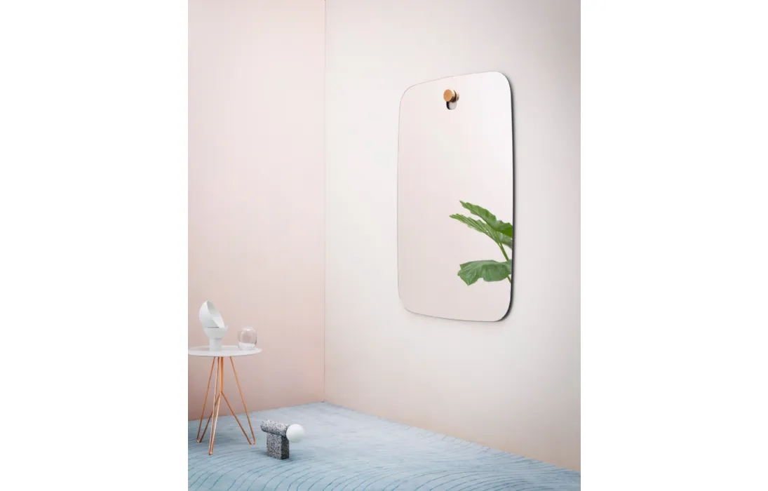 Specchio Bigger Brothers con dettaglio in legno di Miniforms