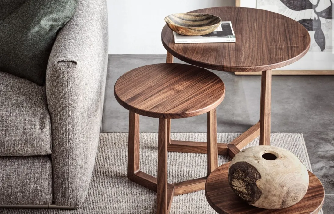 Tavolino moderno in legno massello Jiff di Flexform