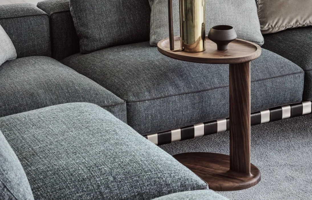 Tavolino moderno in legno massello Oliver di Flexform