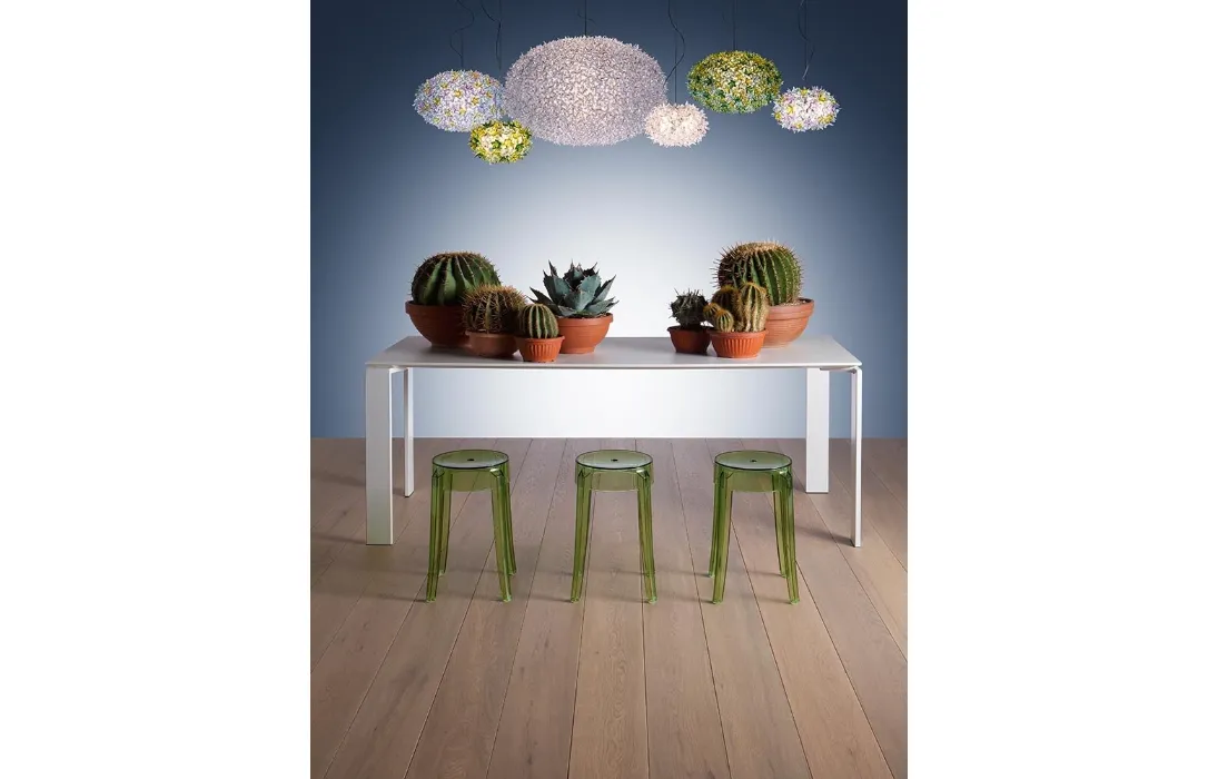 Lampada a sospensione tonda Bloom di Kartell