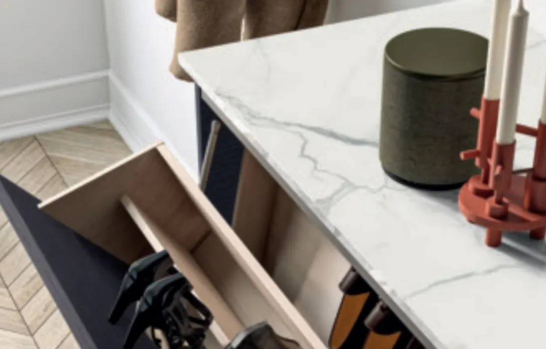 Mobile ingresso sospeso in rovere con porta scarpe Domì 03 di Birex