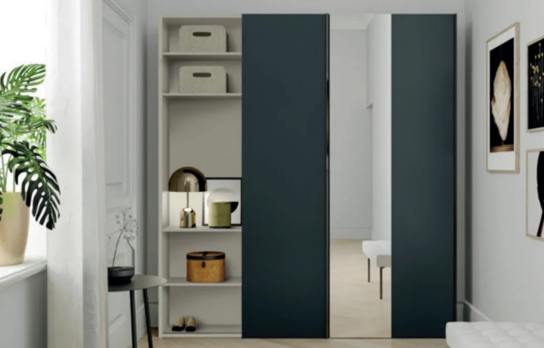 Mobile ingresso con mensole in laccato opaco Skap 03 di Birex