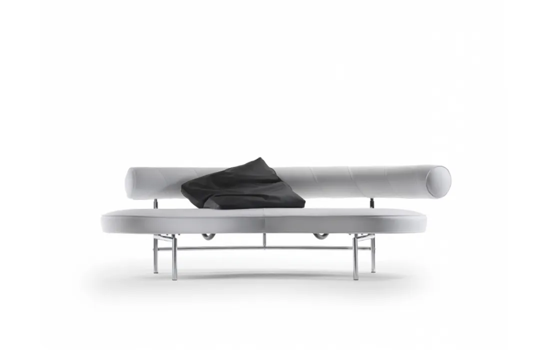 Divano lineare di design in pelle con struttura in metallo Max di Flexform