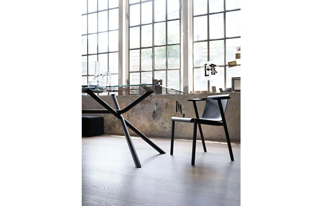 Sedia di design in legno laccato Bai Lu di Lema