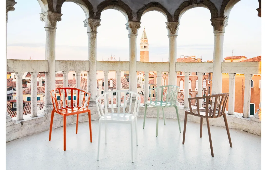 Sedia impilabile Venice di Kartell