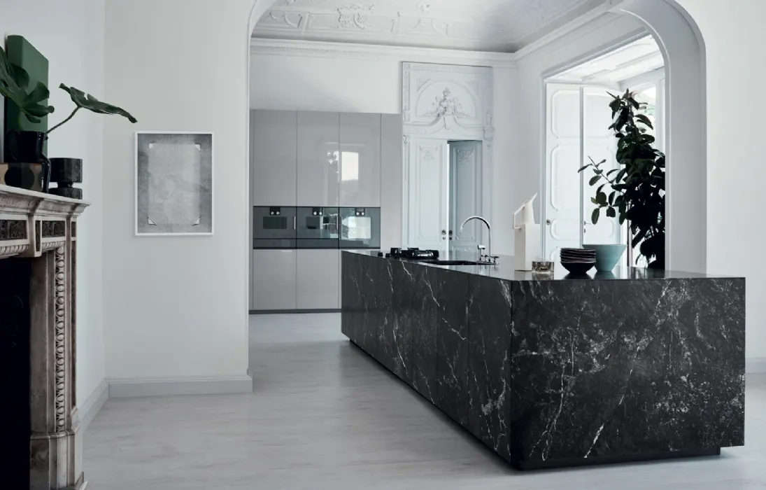 Cucina Design N_Elle Unexpected Contrast in marmo Grigio Carnico di Cesar