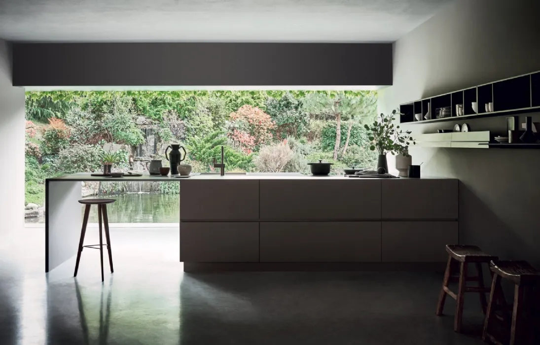 Cucina su misura lineare con penisola N_Elle Outstanding Lightness in laminato Fenix Pietra di Cesar